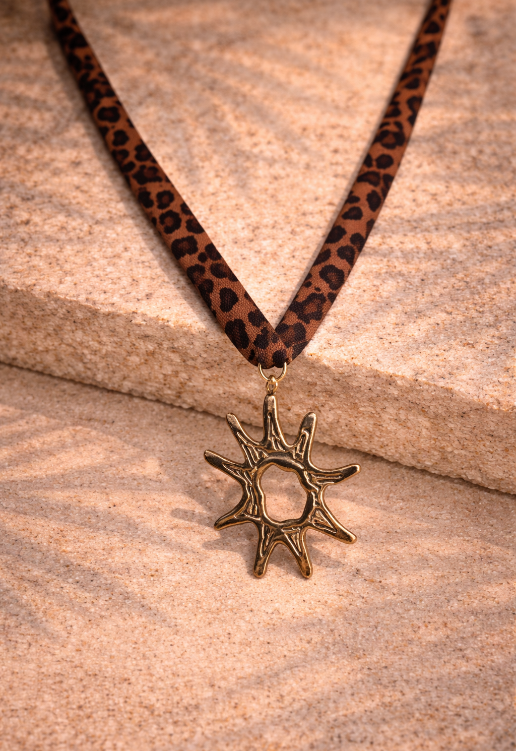Collier soleil sauvage