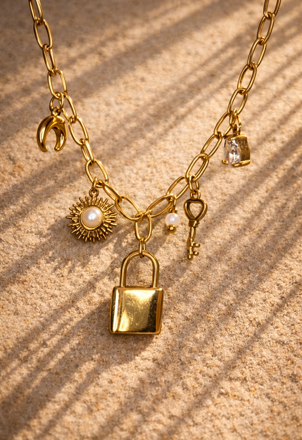 Collier Charms